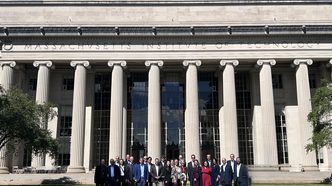 Comité Asesor Internacional del World Infrastructure Forum reunido en el MIT